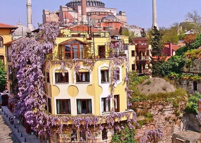 Istanbul Resorts